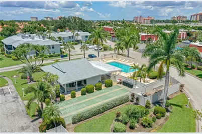 7105 Quail Run Ct W #2, Fort Myers, FL 33908 - Photo 3