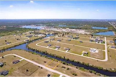3407 NW 46 Ln, Cape Coral, FL 33993 - Photo 3