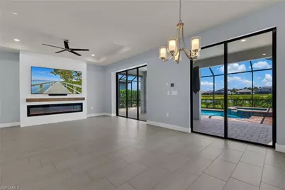 3943 Black Eagle Ln, Fort Myers, FL 33966 - Photo 7