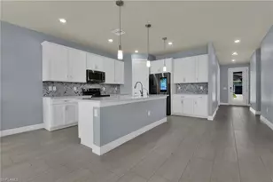3943 Black Eagle Ln, Fort Myers, FL 33966 - Photo 15