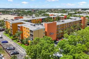 2366 E Mall Dr, Fort Myers, FL 33901 - Photo 1