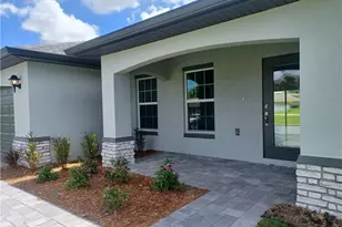 417 SW 26th Ave, Cape Coral, FL 33991 - Photo 3