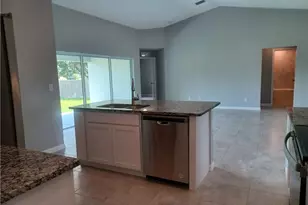 417 SW 26th Ave, Cape Coral, FL 33991 - Photo 9