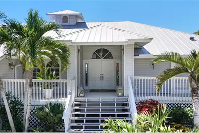656 Coral Dr, Cape Coral, FL 33904 - Photo 3