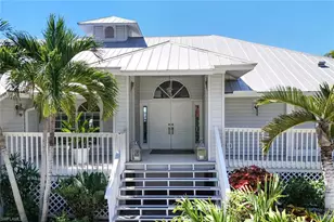 656 Coral Dr, Cape Coral, FL 33904 - Photo 3