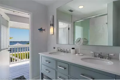 656 Coral Dr, Cape Coral, FL 33904 - Photo 21