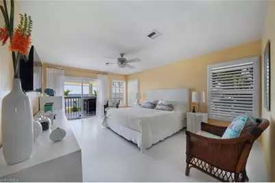 656 Coral Dr, Cape Coral, FL 33904 - Photo 15