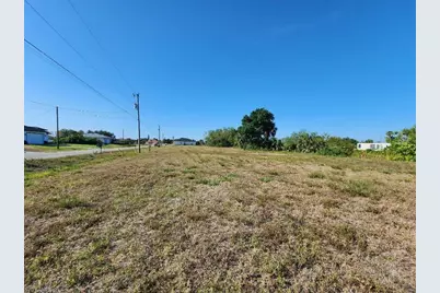 2210 NE 22nd Ave, Cape Coral, FL 33909 - Photo 5