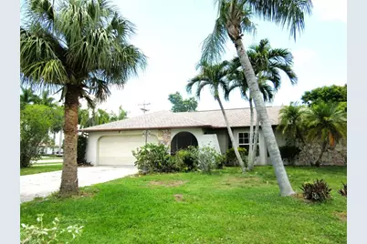 628 SE 19th Ln, Cape Coral, FL 33990 - Photo 1