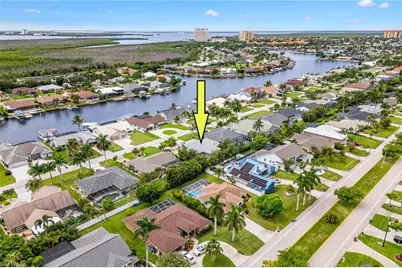 615 SW 56th St, Cape Coral, FL 33914 - Photo 5