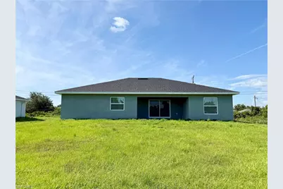 3705 26th St SW, Lehigh Acres, FL 33976 - Photo 3