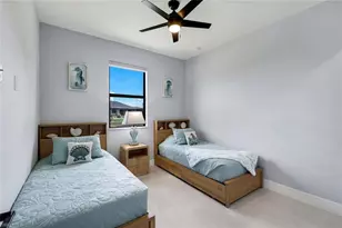 313 NE 5th Terrace, Cape Coral, FL 33909 - Photo 21