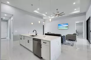 313 NE 5th Terrace, Cape Coral, FL 33909 - Photo 15