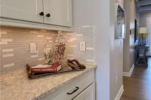 11624 Onyx Cir, Fort Myers, FL 33913 - Photo 7