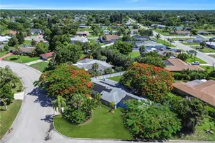 139 E Lake Dr, Lehigh Acres, FL 33936 - Photo 45