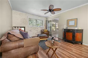 1001 Pine Isle Ln, Naples, FL 34112 - Photo 3