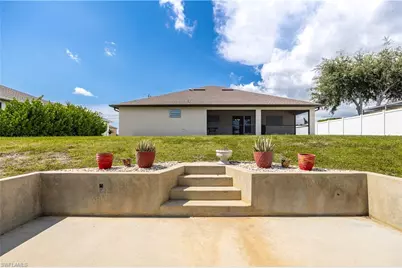 324 SW 21st Ter, Cape Coral, FL 33991 - Photo 35