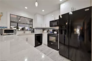 631 SE 12th Ave, Cape Coral, FL 33990 - Photo 15