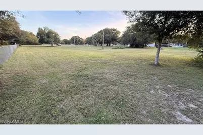 149 Oak Dr, Clewiston, FL 33440 - Photo 3