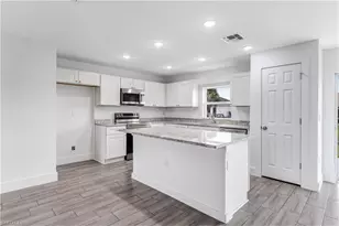 726 Camilla St E, Lehigh Acres, FL 33974 - Photo 3