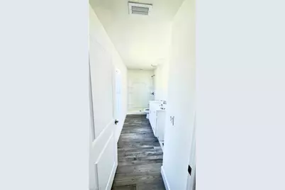 532 NW 18th Ave, Cape Coral, FL 33993 - Photo 9
