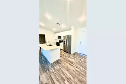 532 NW 18th Ave, Cape Coral, FL 33993 - Photo 5