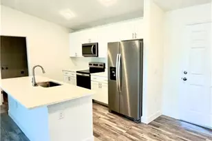 532 NW 18th Ave, Cape Coral, FL 33993 - Photo 5
