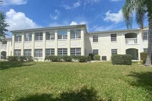 13520 Stratford Pl Cir, Fort Myers, FL 33919 - Photo 5