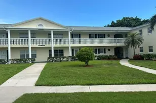 13520 Stratford Pl Cir, Fort Myers, FL 33919 - Photo 9