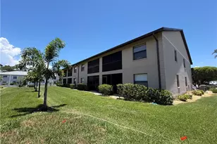 5735 Foxlake Dr, North Fort Myers, FL 33917 - Photo 9
