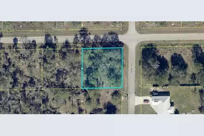 601 W 15th St, Lehigh Acres, FL 33972 - Photo 1
