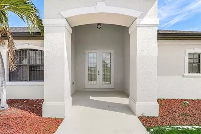 831 NW 30th St, Cape Coral, FL 33993 - Photo 3