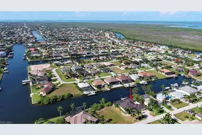 2808 SW 33rd Ter, Cape Coral, FL 33914 - Photo 7