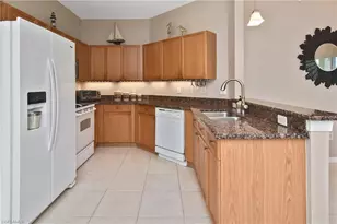10021 Lake Cove Dr, Fort Myers, FL 33908 - Photo 27