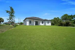 3901 3rd St SW, Lehigh Acres, FL 33976 - Photo 33