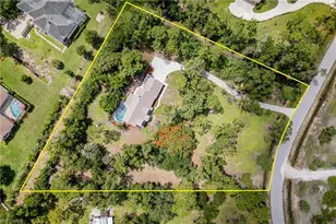 15180 Briar Ridge Cir, Fort Myers, FL 33912 - Photo 9