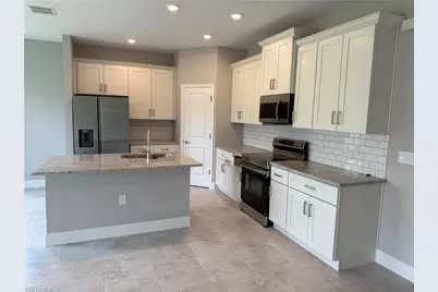 3607 62nd St W, Lehigh Acres, FL 33971 - Photo 7