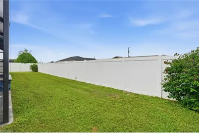 2704 SW 15th Ave, Cape Coral, FL 33914 - Photo 39