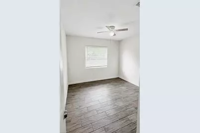 2426 Millie Ave S, Lehigh Acres, FL 33973 - Photo 9