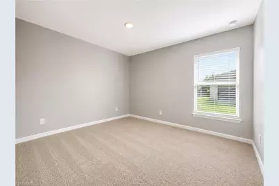 2728 NE 5th Pl, Cape Coral, FL 33909 - Photo 17