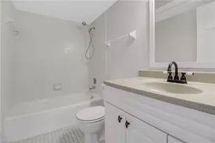 7115 Lakeridge Ct, Fort Myers, FL 33907 - Photo 21