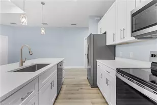 1601 E 7th St, Lehigh Acres, FL 33972 - Photo 3