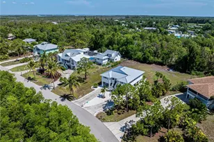 10810 Habitat Cir, Bokeelia, FL 33922 - Photo 47