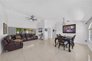 622 SE 10th Ave, Cape Coral, FL 33990 - Photo 17