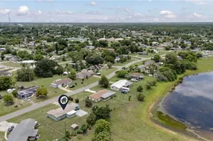 102 Oleander Rd, Lehigh Acres, FL 33936 - Photo 25