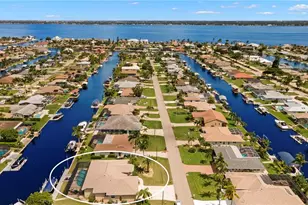 1811 SE 37th Terrace, Cape Coral, FL 33904 - Photo 29