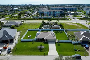 1732 SW 36th Terrace, Cape Coral, FL 33914 - Photo 5