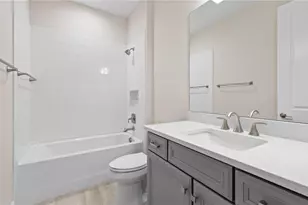 2937 Heritage Pnes Dr, Fort Myers, FL 33905 - Photo 29