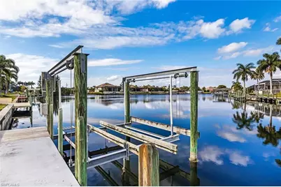 2807 SW 31st Ln, Cape Coral, FL 33914 - Photo 19