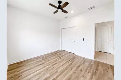 42723 Valley Brooks St, Punta Gorda, FL 33982 - Photo 5